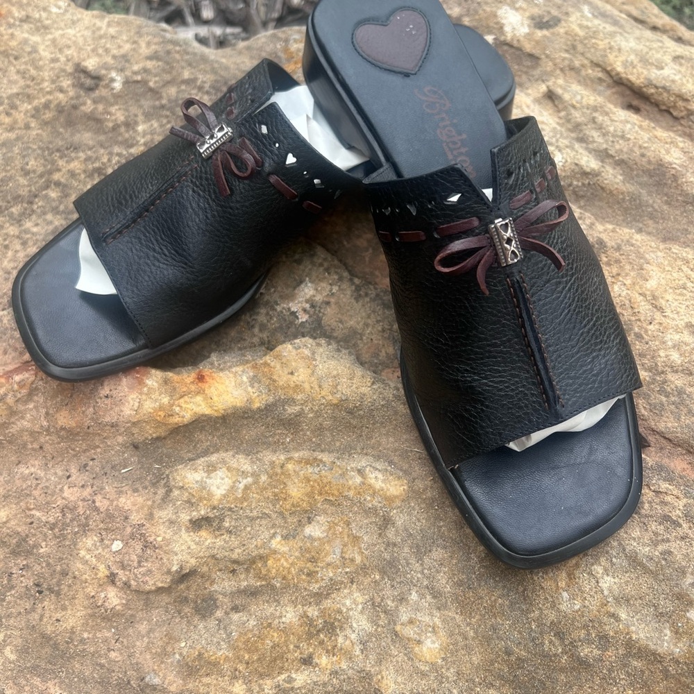 Brighton black size 9 slip on sandal.